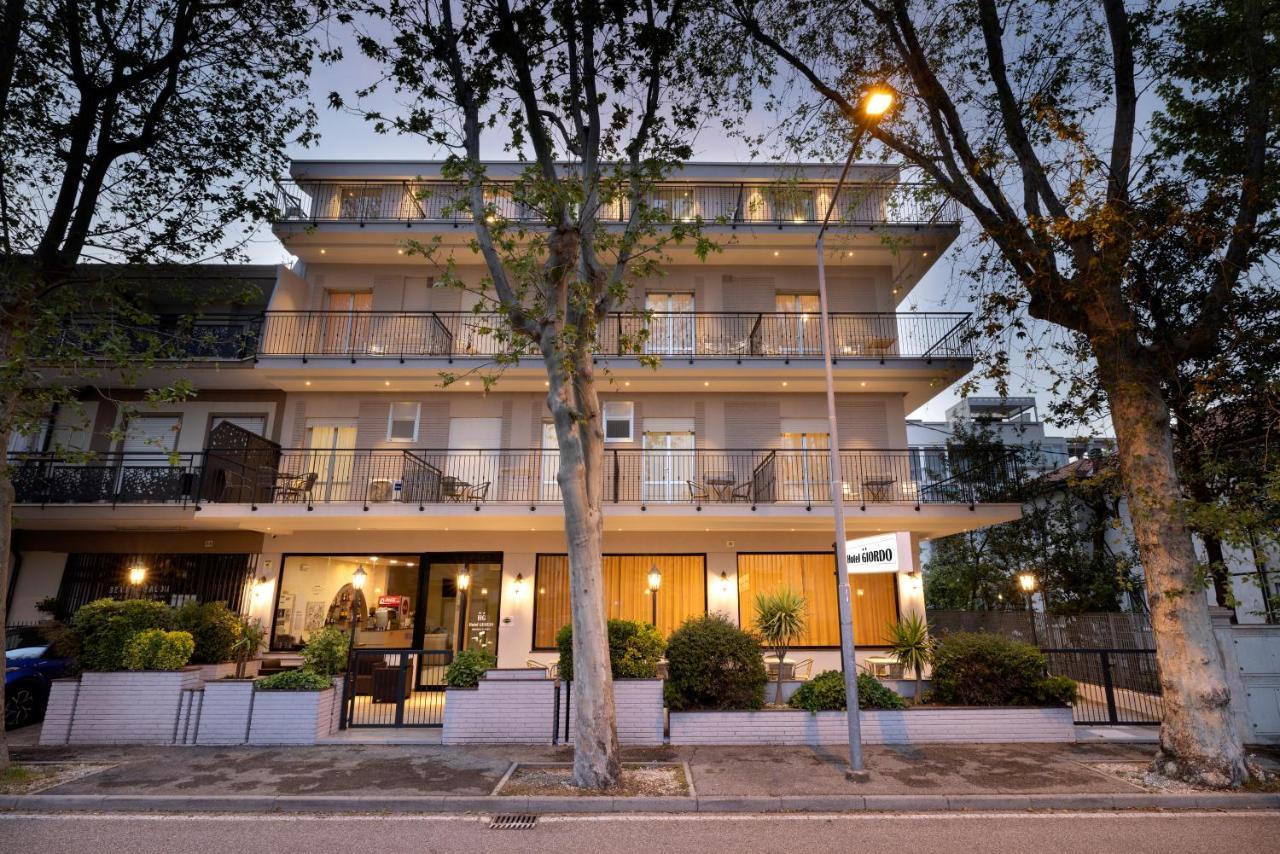 Hotel Giordo Rimini Buitenkant foto