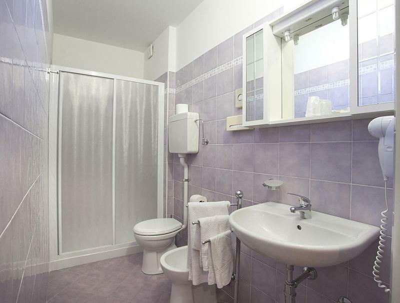 Hotel Giordo Rimini Buitenkant foto